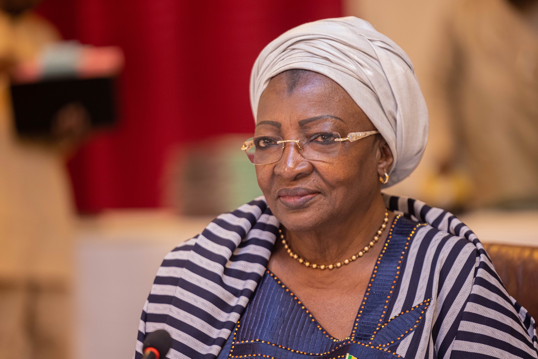 Mme-Bintou-Camara-ministre-de-lEnergie-et-de-lEau-2
